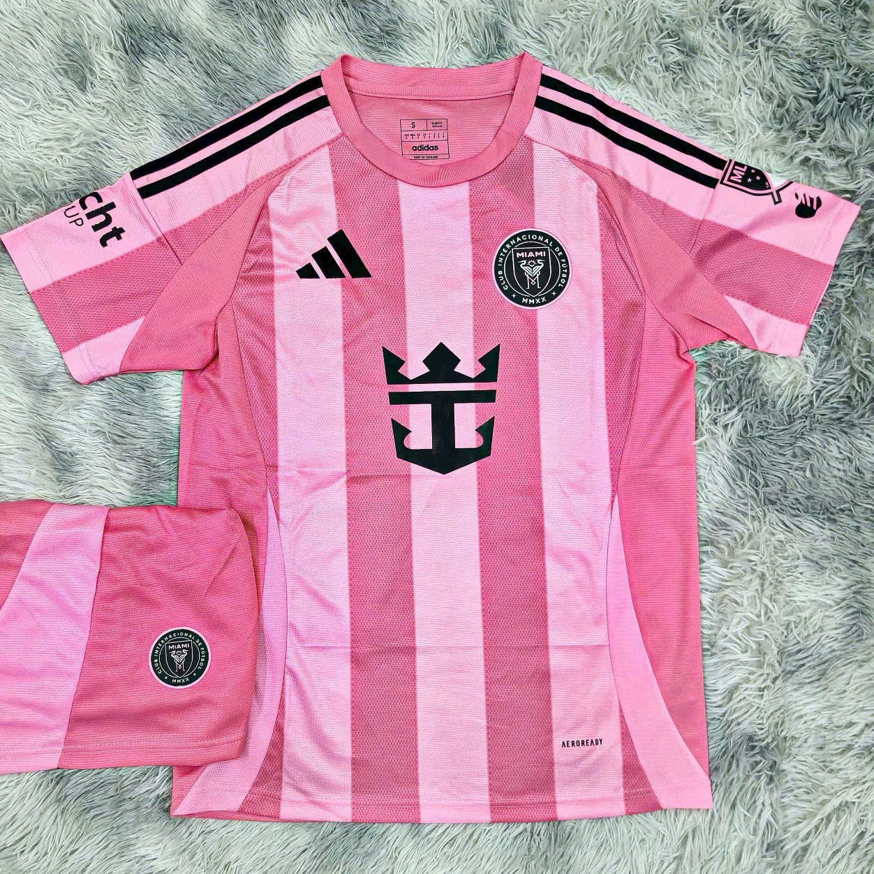 Vải Thái – Áo Inter Miami 2025 Hồng – Phủi Đà Lạt